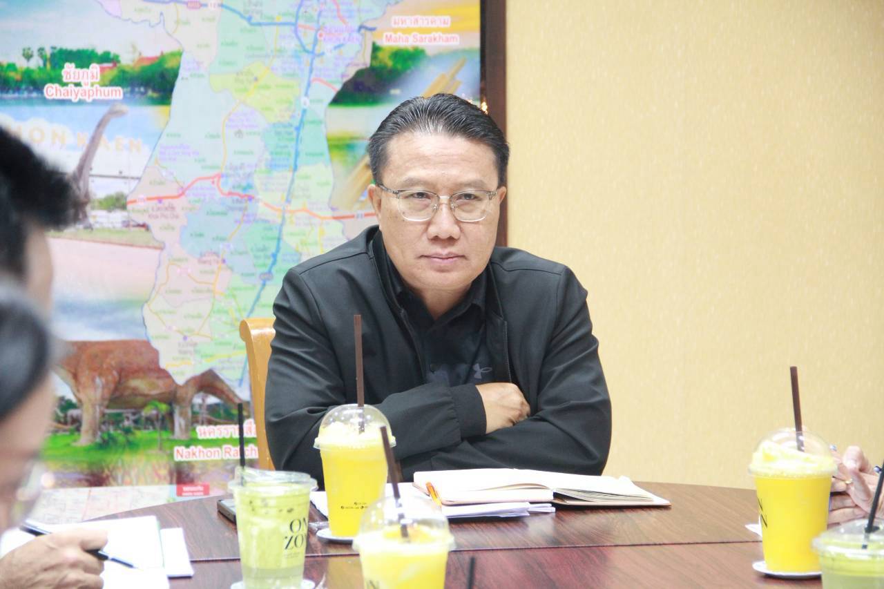 การประชุมติดตามผลการปฏิบัติงานของส่วนราชการ อบจ.ขอนแก่น